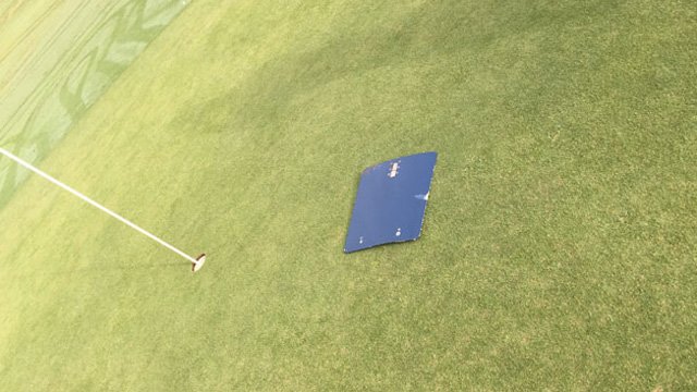 Door from AA plane lands on North Carolina golf course