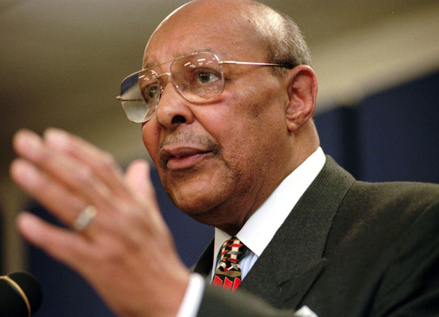 Clevelanders say goodbye to Louis Stokes