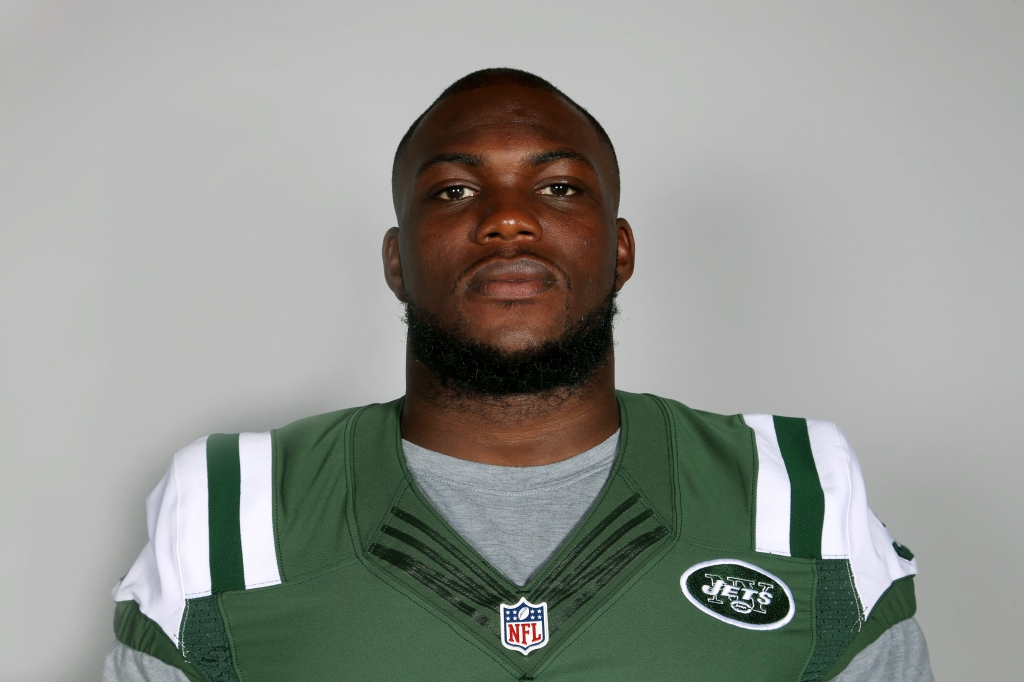 Bills claim linebacker who punched Jets quarterback