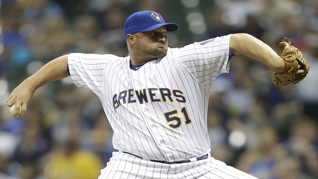 Jonathan Broxton #51 of the Milwaukee Brewers pitches during the ninth inning against the Minnesota Twins during the Interleague game at Miller Park