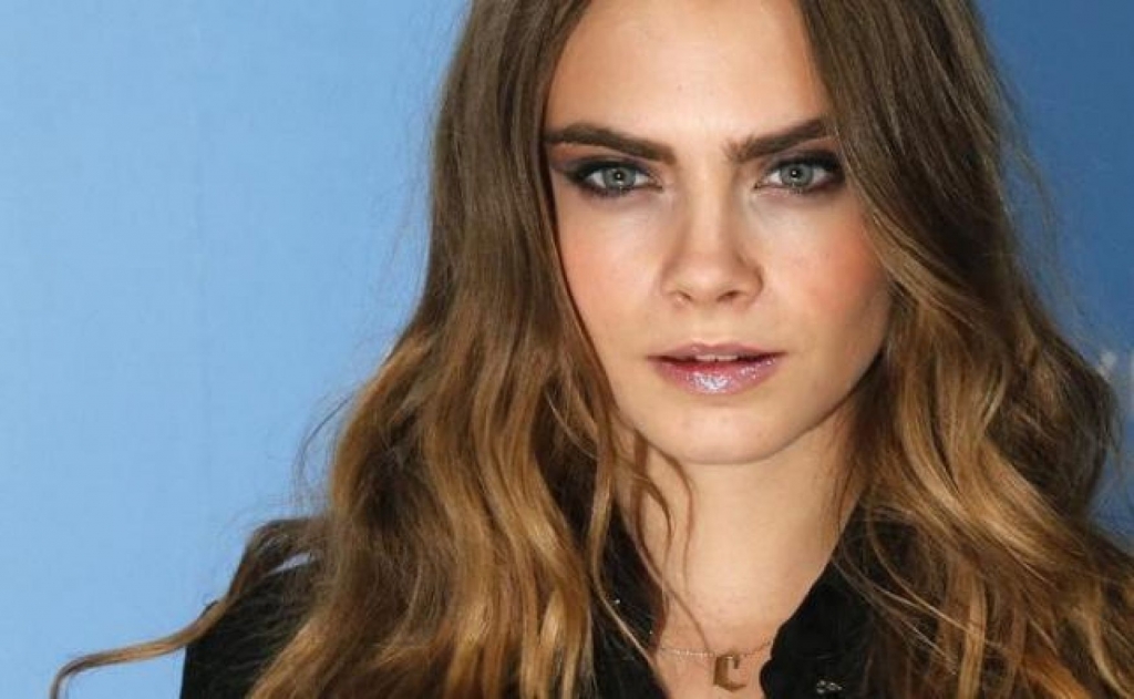 Paper Towns author John Green defends Cara Delevingne after awkward interview