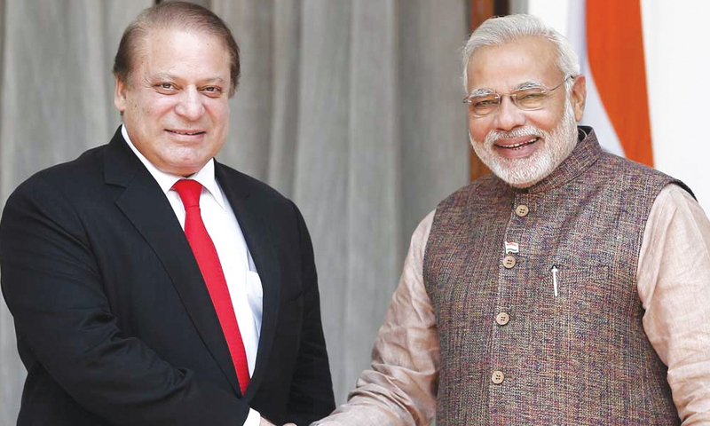 PM Nawaz extended his wishes to the Indian premier Indian Prime Minister on India's Independence Day today. Whereas yesterday Modi extended his felicitations to Pakistanis through Twitter. —Reuters  File