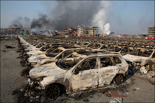 Foreign companies around Tianjin blast suspend operations