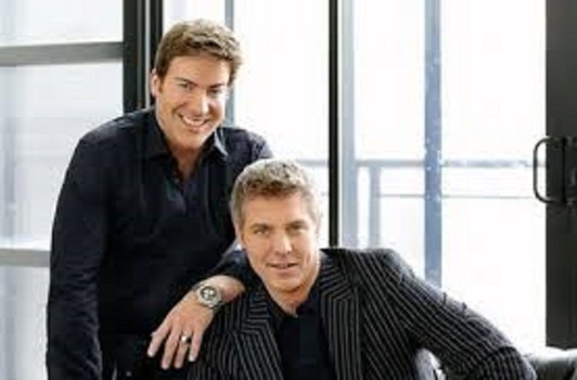 Chris Hyndman is dead at only 49-years-old. He was discovered “unresponsive in an alleyway near the condo he shared with his partner and spouse Steven