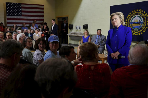 Hillary Clinton relents in email inquiry amid campaign