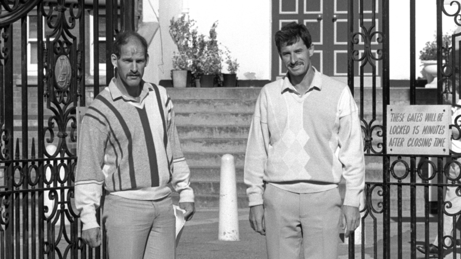 Clive Rice formed a formidable bowling partnership with Richard Hadlee for Nottinghamshire