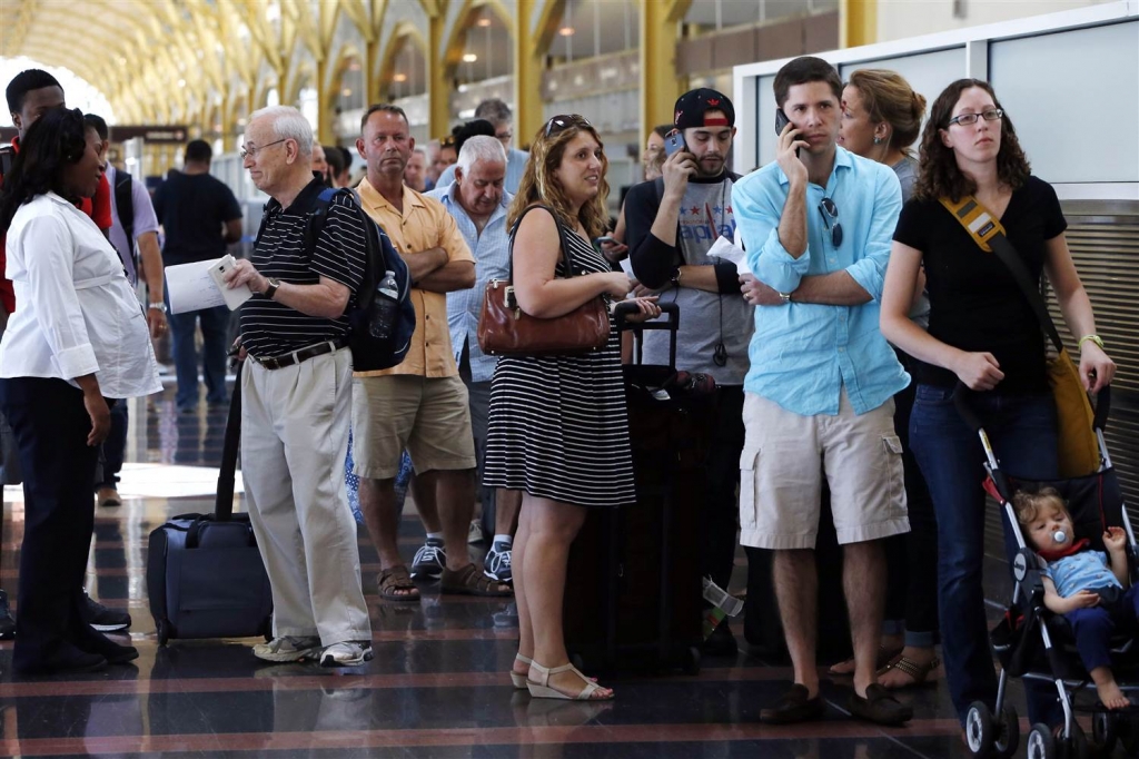 Power Outage at Air Traffic Control Center Stops Planes