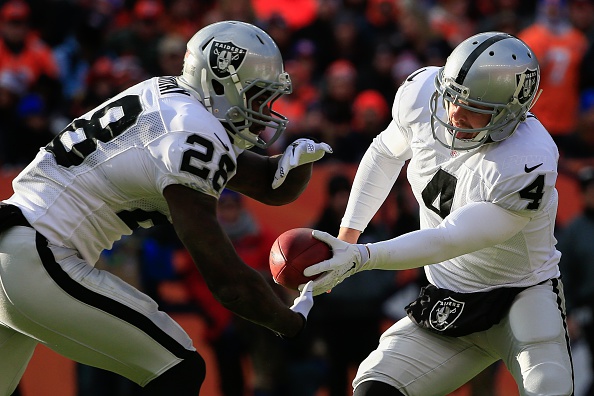 Quarterback Derek Carr #4 of the Oakland Raiders