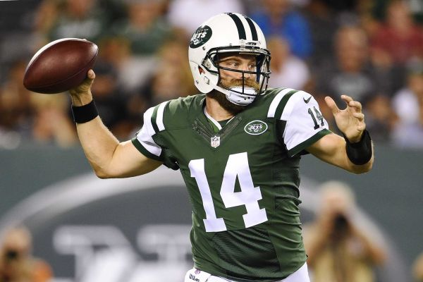 New York Jets quarterback Ryan Fitzpatrick looks