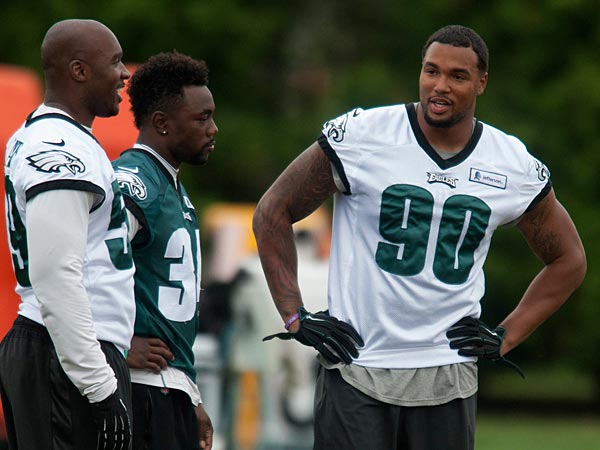 Eagles linebacker Marcus Smith