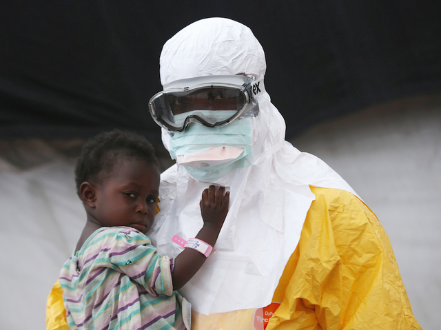 Ebola vaccine '100 percent effective' in Guinea trial