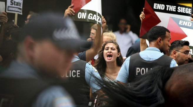 CHICAGO IL- JULY 22 Pro Palestine demonstrators face off with pro Israel demonstrators