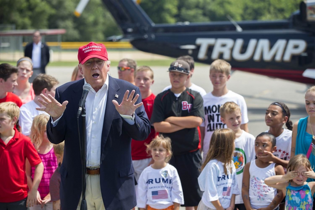 Image GOP Presidential Candidate Donald Trump Arrives In Iowa To Campaign At State Fair