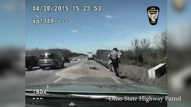 Video: Ohio trooper receives praise for saving driver's life