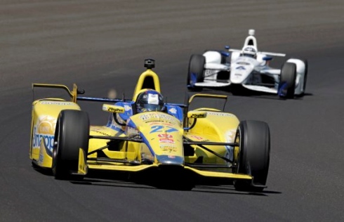 Justin Wilson of England drives the #25 Honda Indy Car during qualifying for the Honda Indy 200 at Mid Ohio Sports Car Course