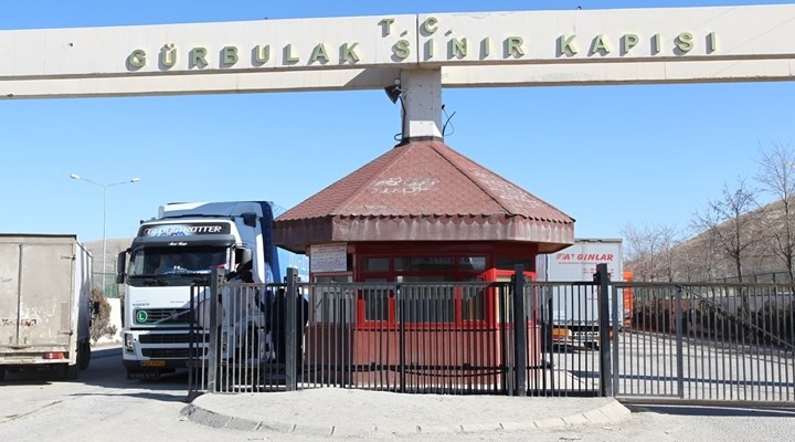 Iran closes key border crossing with Turkey amidst attacks