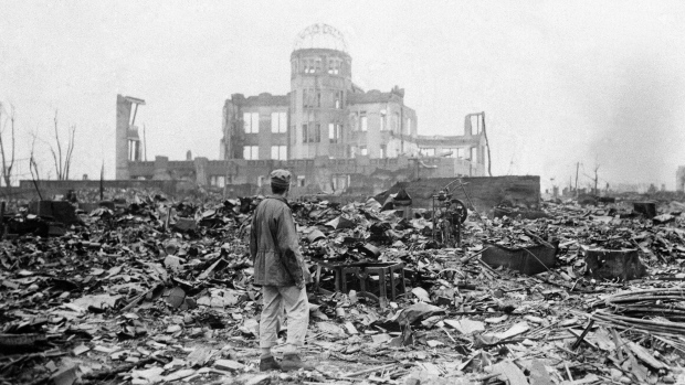 'AtomicEffects-Hiroshima by US government Post-Work User