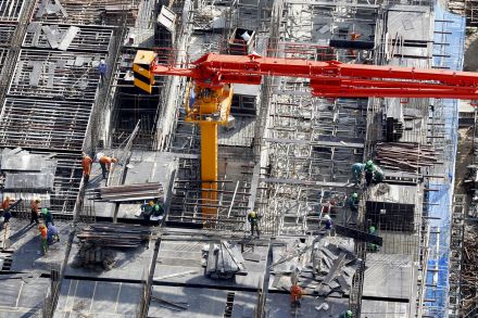 US Construction Spending Rises Much Less Than Expected In June