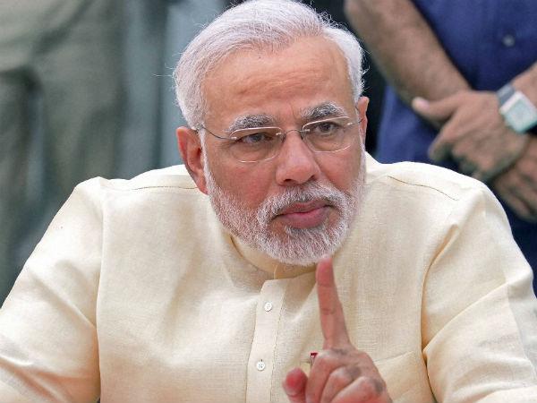 Junior posts should not have interview PM Modi