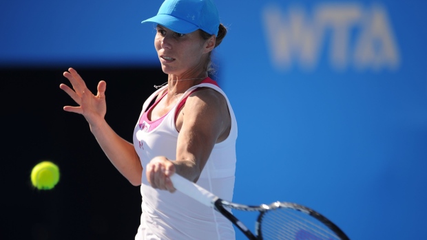 No. 7 Radwanska rallies to beat Doi at Stanford