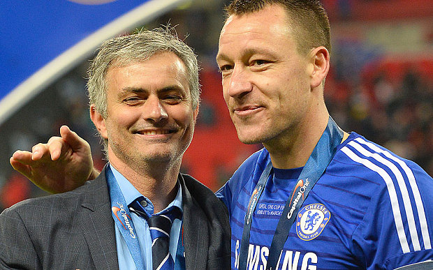 Chelsea must do everything to keep John Terry- don't lose his experience like Liverpool did Steven Gerrard