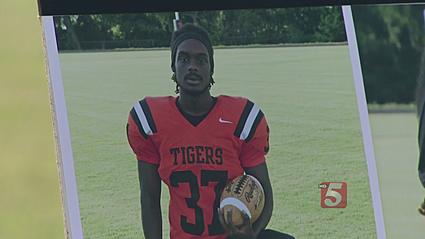 Hopkinsville student dies in football practice accident