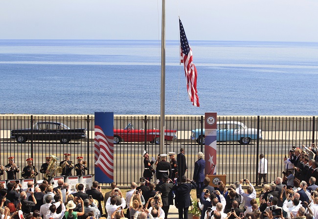 Raising US flag Kerry calls for democracy in Cuba