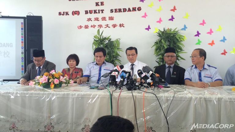 Malaysian Transport Minister Liow Tiong Lai speaking at a press conference on debris found on Reunion Island