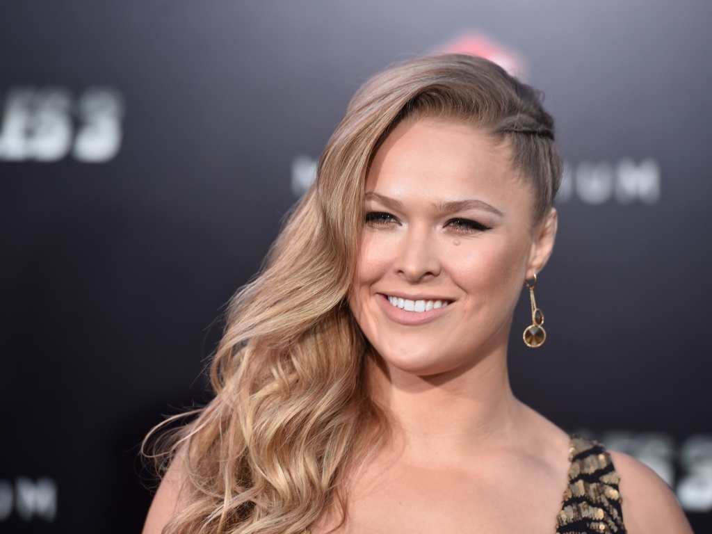 Many believe Ronda Rousey is the best MMA fighter in the world