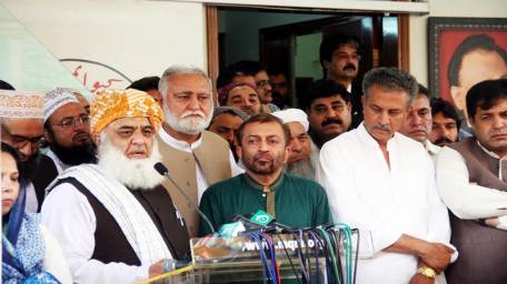 Talks with MQM will bear fruit: JUI-F Chief