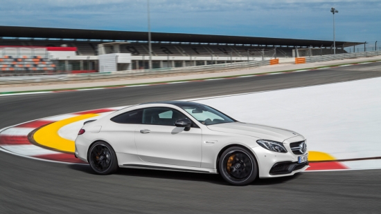 2017-mercedes-amg-c63s-coupe-preview-11