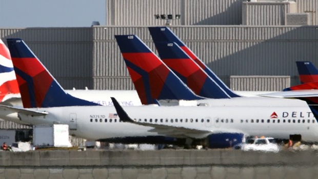 Delta planes at Atlanta Hartsfield Jackson International Airport