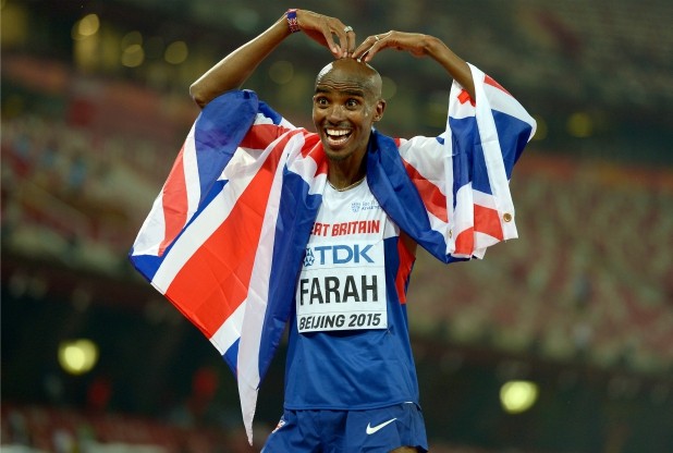 Mo Farah storms to 10,000 metres gold in Beijing