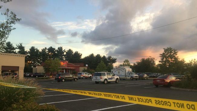 Decomposed Body Found In Car Outside West Hartford Red Robin