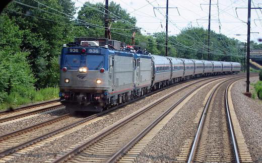 New Jersey commuters rush toward a PATH train to New York in Newark N.J. There are several reasons New York Gov. Andrew Cuomo is wary about taking on the construction of a new Hudson River rail tunnel estimated