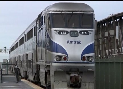 State Amtrak strike deal to keep Indy Chicago service alive