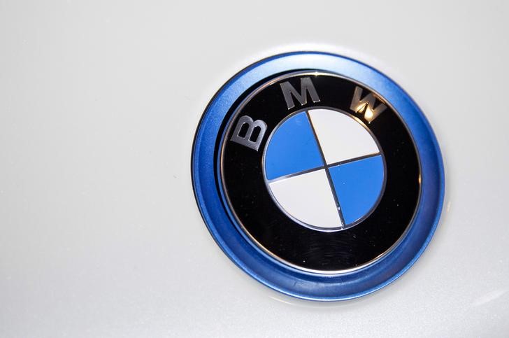 10 OEMs sued over keyless ignitions