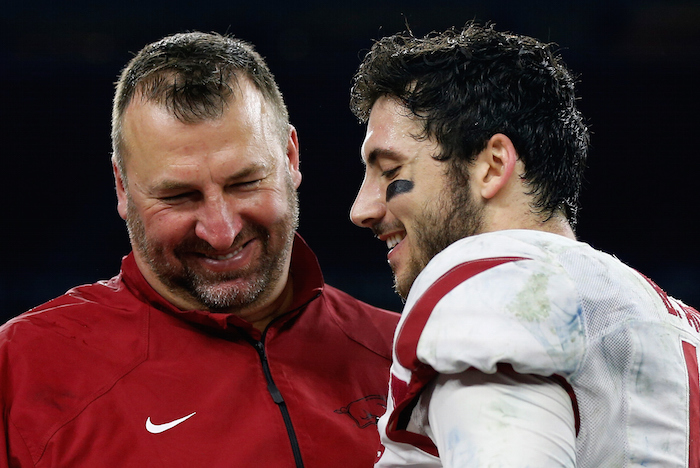 Bret Bielema and Brandon Allen