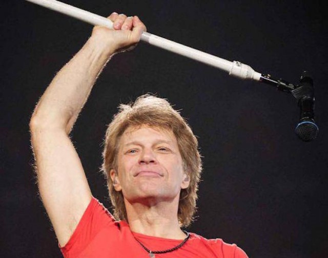 Bon Jovi superfan thrilled rockstar's Vancouver show is back on