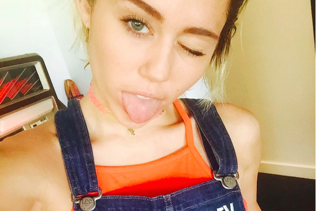 Miley Cyrus throws major shade at Taylor Swift- find out why