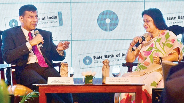 RBI Governor Raghuram Rajan and SBI Chairman Arundhati Bhattacharya during the SBI Banking and Economic Conclave in Mumbai on Thursday | PTI