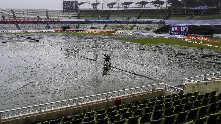 Heavy rain washed out the entire second day of the second Test in Mirpur