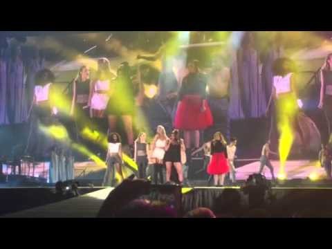 Taylor Swift and Little Mix- Black Magic at Levi's Stadium in Santa Clara