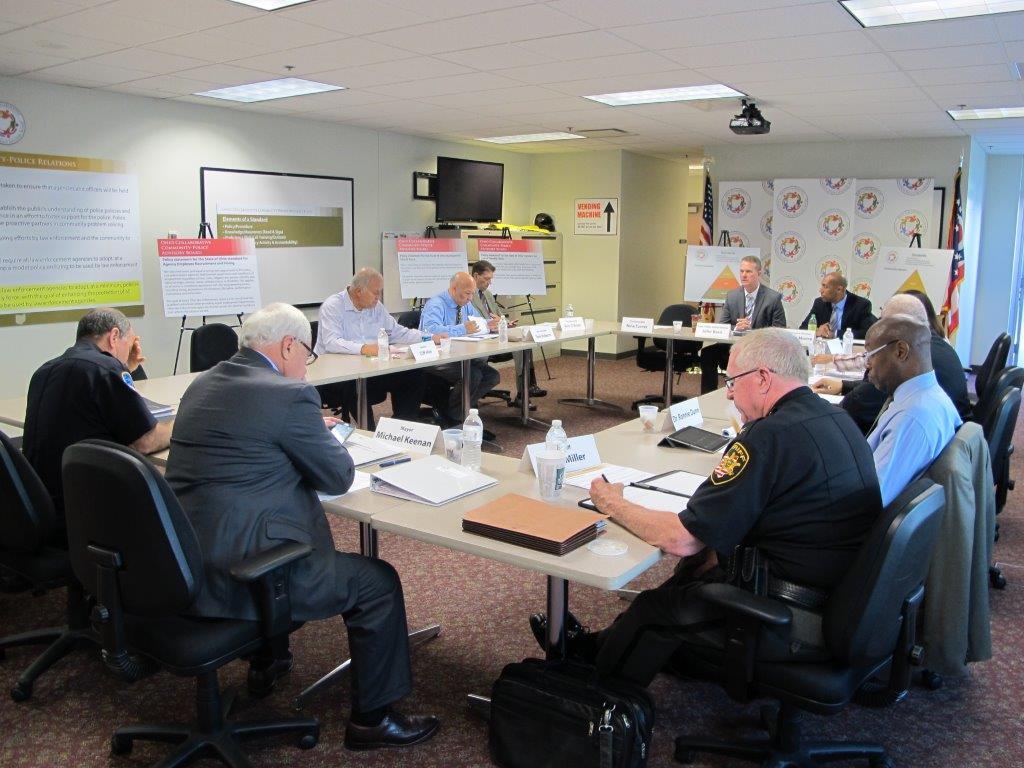 Police-Community Task Force meets in Columbus