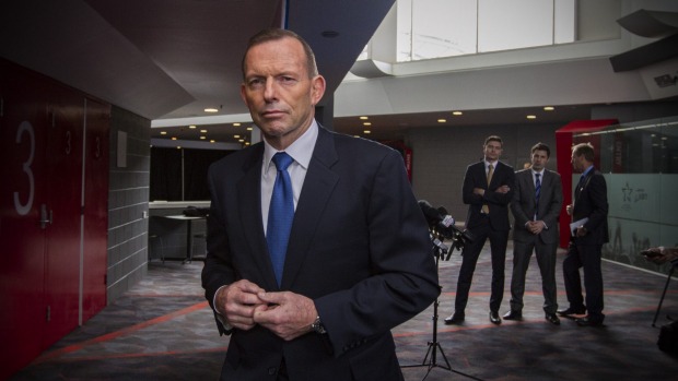 Prime Minister Tony Abbott pledges 2500 shipbuilding in jobs are safe