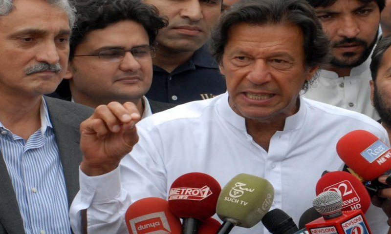 Chairman NADRA Faced Government Threats Imran Khan