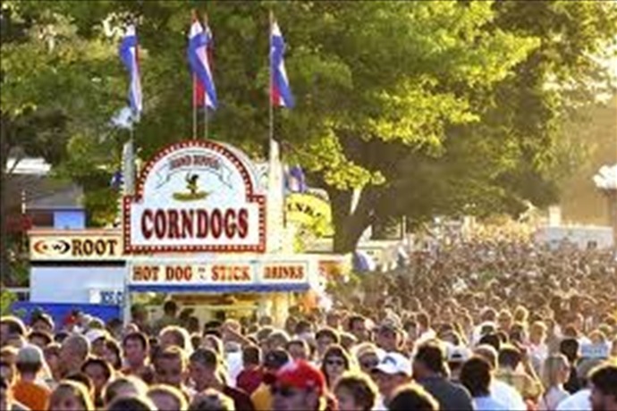 Crews working to prepare Iowa State Fair grounds