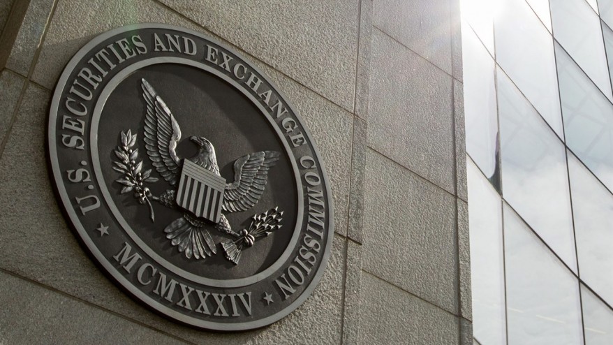 SEC adopts rule requiring CEO-employee pay ratio disclosure