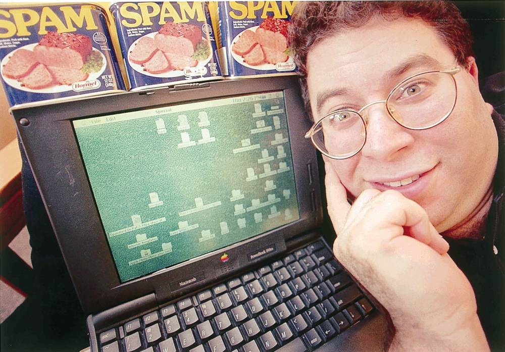 Facebook spam king admits sending over 27 million messages