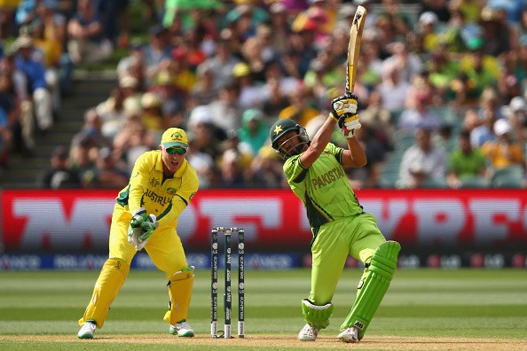 Shahid Afridi bats during the 2015 World Cup